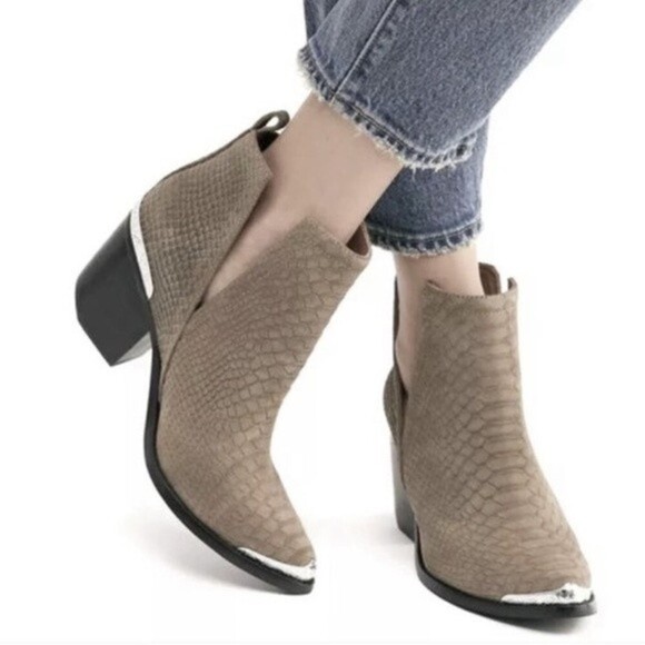 Jeffrey Campbell Western Booties - Picture 1 of 8
